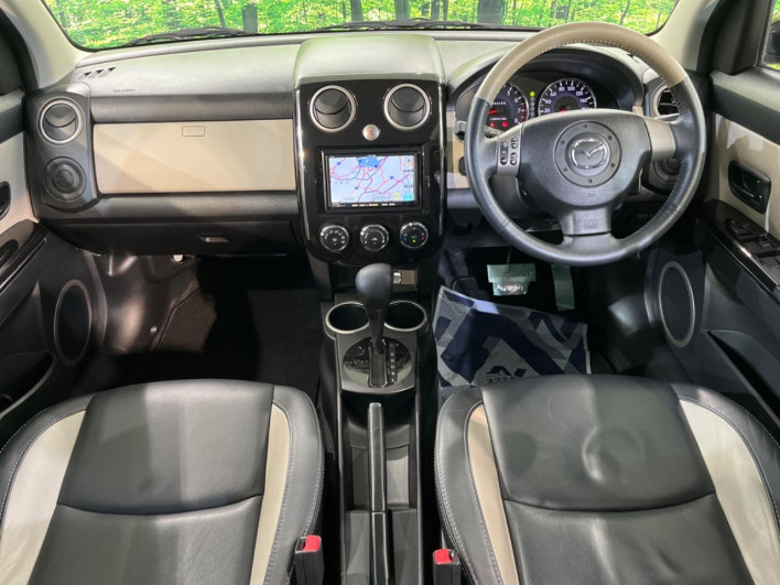 2011 Mazda Berisma DBA-DC5W (UW-6a238f3b763b8)[28]