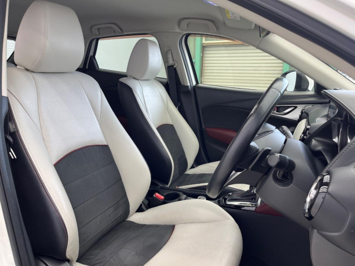 2015 Mazda CX-3 LDA-DK5FW (UW-6a238f3e20fb3)[4]