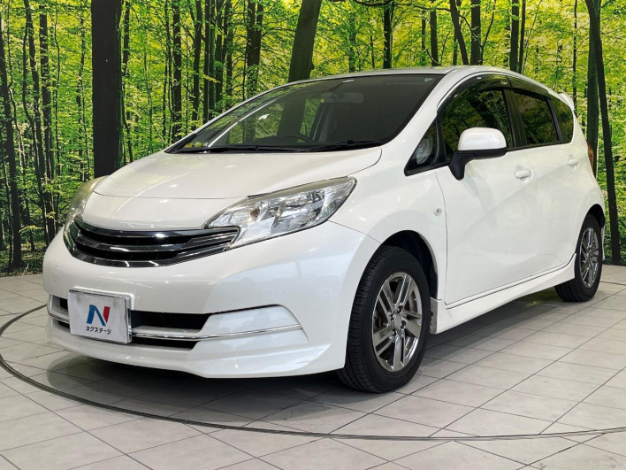 2013 Nissan Note DBA-E12 (UW-6a238f425ac3a)[13]