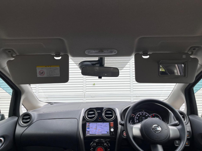 2014 Nissan Note DBA-E12 (UW-6a238f4335008)[27]