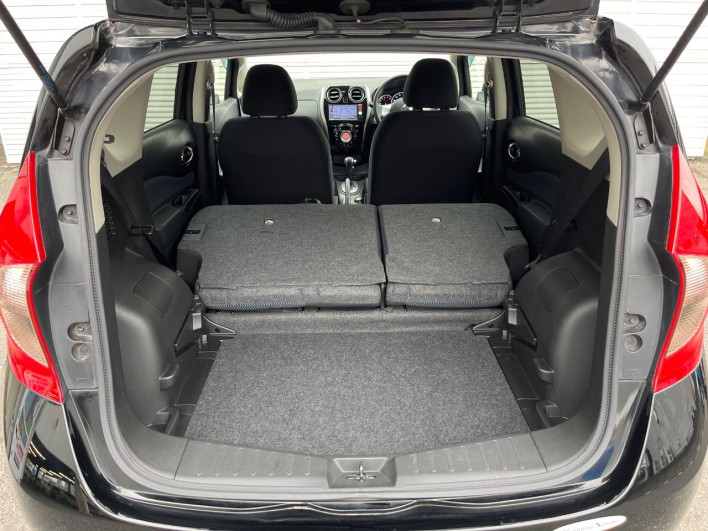 2014 Nissan Note DBA-E12 (UW-6a238f4335008)[21]