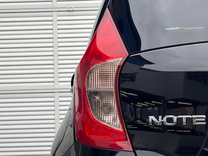 2014 Nissan Note DBA-E12 (UW-6a238f4335008)[17]