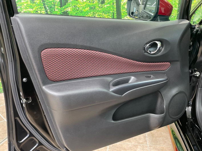 2016 Nissan Note DBA-E12 (UW-6a238f4533b85)[27]