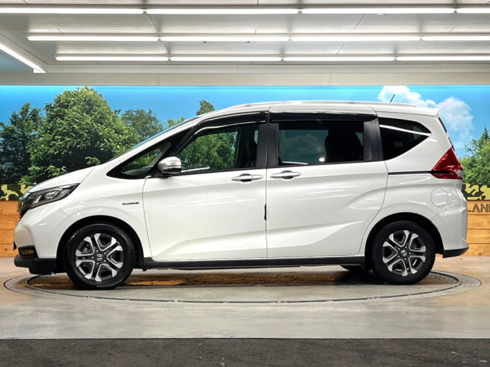 2021 Honda Freed hybrid 6AA-GB7 (UW-6a238f54a7bc1)[22]