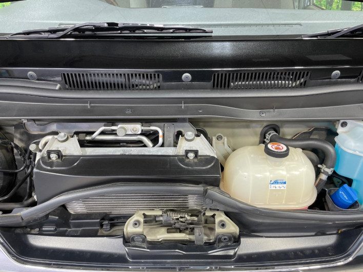 2019 Toyota Hiace Van QDF-GDH201V (UW-6a238f559fa5b)[21]