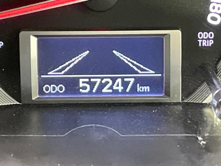 2019 Toyota Hiace Van QDF-GDH201V (UW-6a238f559fa5b)[2]