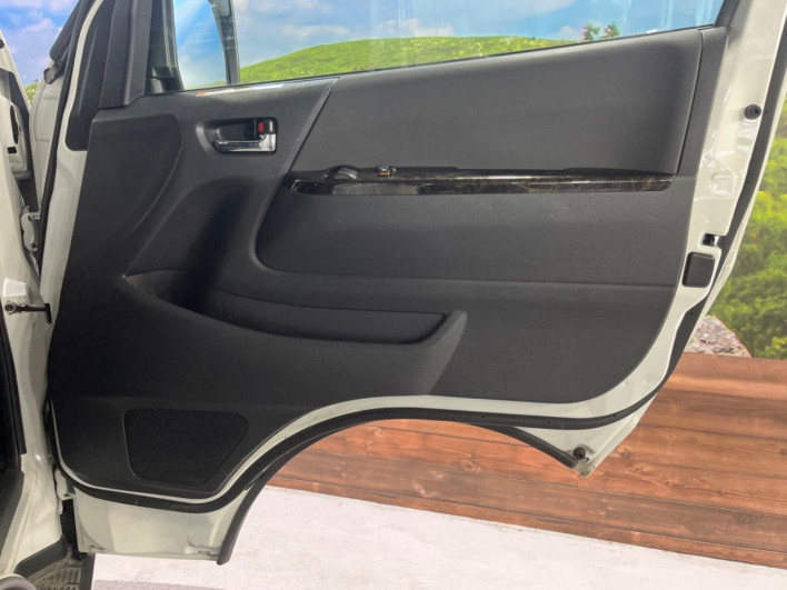 2024 Toyota Hiace Van 3DF-GDH201V (UW-6a238f561b9d7)[18]