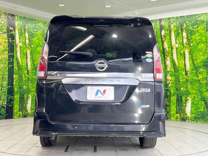 2017 Nissan Serena DAA-GFC27 (UW-6a238f5d6852d)[7]