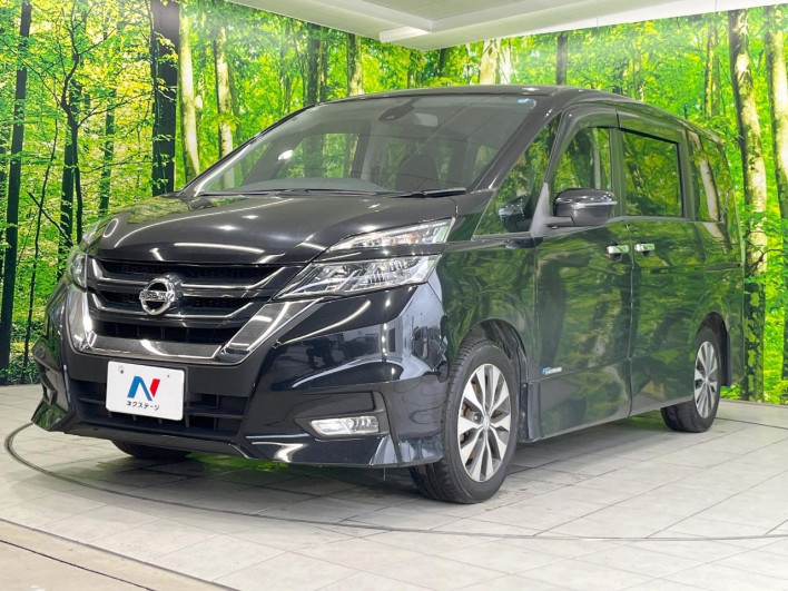 2017 Nissan Serena DAA-GFC27 (UW-6a238f5d6852d)[4]