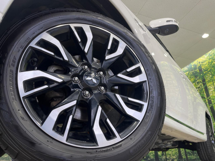2018 Mitsubishi OUTLANDER PHEV DLA-GG2W (UW-6a238f697462f)[14]