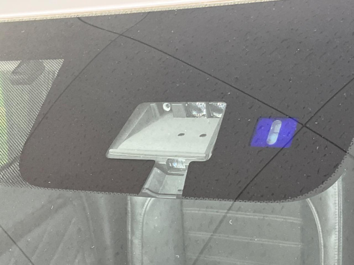 2018 Mitsubishi OUTLANDER PHEV DLA-GG2W (UW-6a238f697462f)[19]