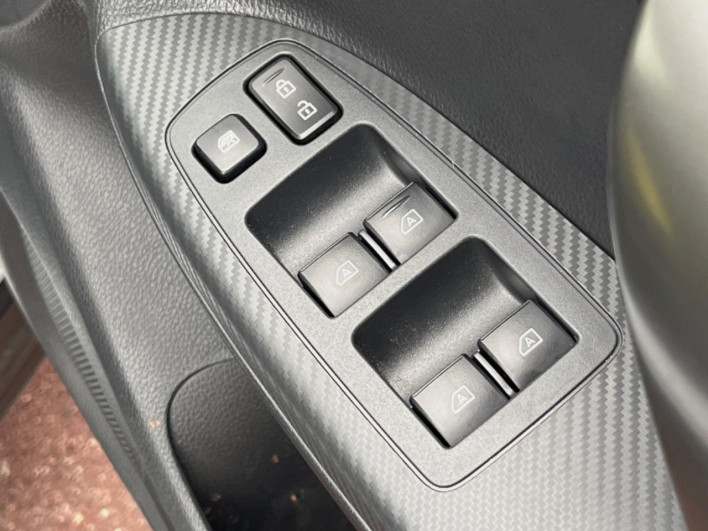 2024 Mitsubishi Eclipse Cross 5BA-GK1W (UW-6a238f6a8f52b)[18]