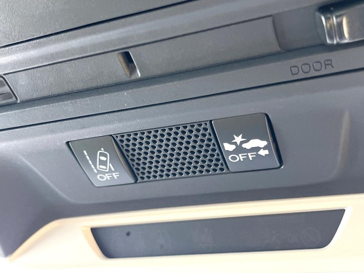 2019 Subaru Impreza G4 DBA-GK6 (UW-6a238f6c81635)[18]