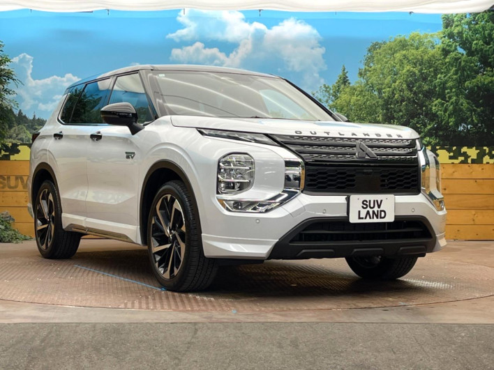 2023 Mitsubishi OUTLANDER PHEV 5LA-GN0W (UW-6a238f6ed95c9)[17]