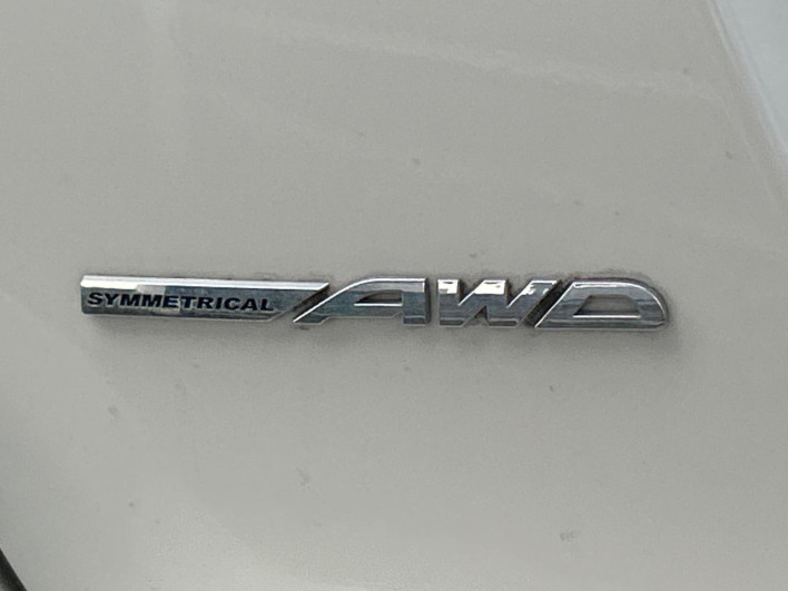 2015 Subaru Impreza Sport DBA-GP3 (UW-6a238f6facd18)[18]