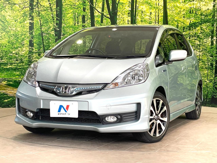 2013 Honda Fit Hybrid DAA-GP4 (UW-6a238f7116160)[0]