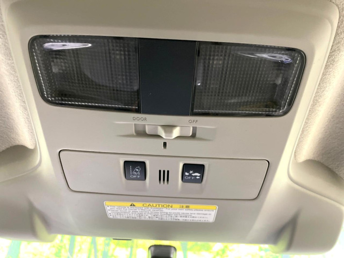 2015 Subaru XV DBA-GP7 (UW-6a238f74cc4fe)[25]