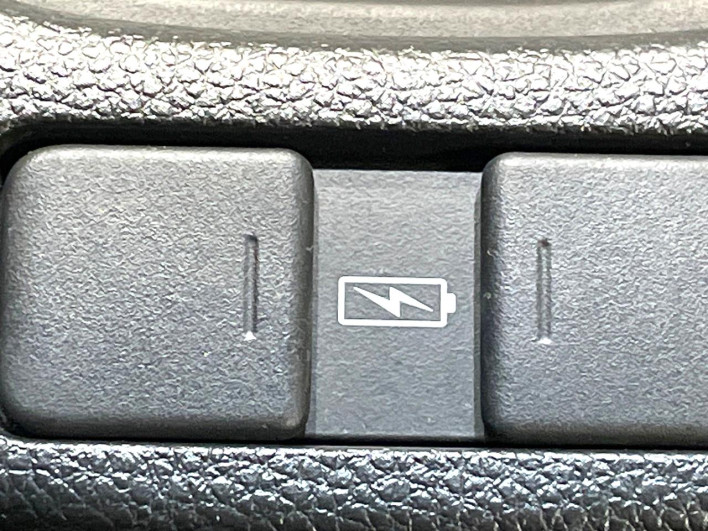 2020 Honda Fit 6AA-GR6 (UW-6a238f772ae97)[6]
