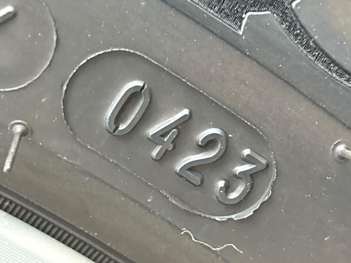 2017 Subaru XV DBA-GT7 (UW-6a238f7e02dcc)[11]