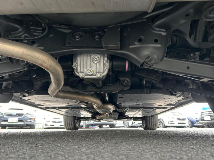 2017 Subaru XV DBA-GT7 (UW-6a238f7e02dcc)[24]