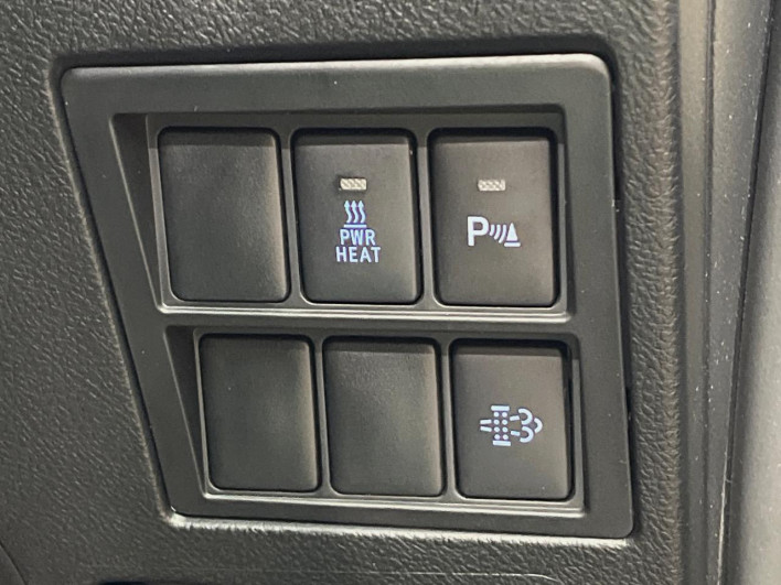 2023 Toyota Hilux 3DF-GUN125 (UW-6a238f82470bd)[24]