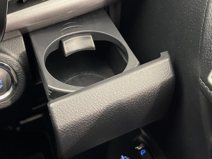 2023 Toyota Hilux 3DF-GUN125 (UW-6a238f82470bd)[28]