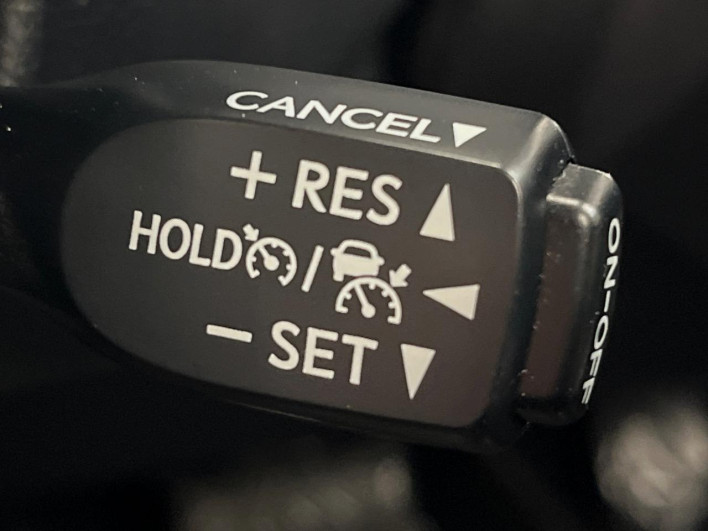 2023 Toyota Hilux 3DF-GUN125 (UW-6a238f82470bd)[10]