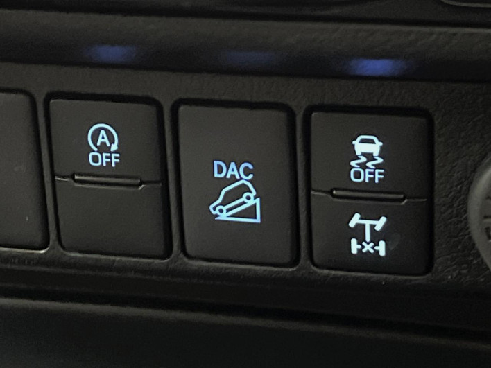 2023 Toyota Hilux 3DF-GUN125 (UW-6a238f82470bd)[16]