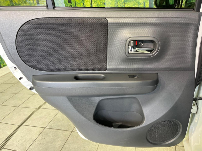 2012 Suzuki ALTO Lapin DBA-HE22S (UW-6a238f8e33d5d)[28]
