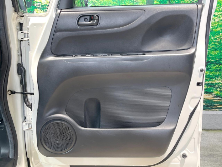 2014 Honda N-BOX DBA-JF1 (UW-6a238fa79f3eb)[9]
