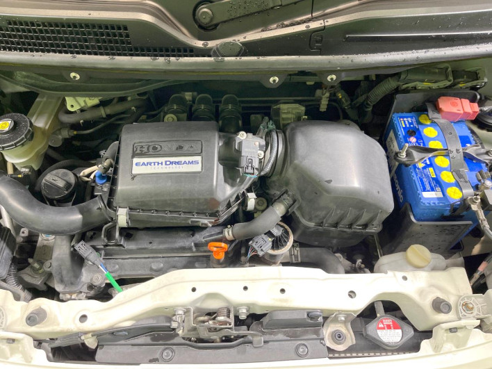 2014 Honda N-BOX DBA-JF1 (UW-6a238fa79f3eb)[4]