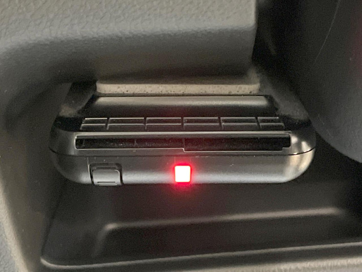 2014 Honda N-BOX DBA-JF1 (UW-6a238fa79f3eb)[15]