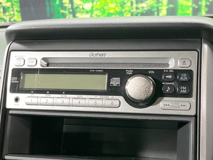 2014 Honda N-BOX DBA-JF1 (UW-6a238fa79f3eb)[8]