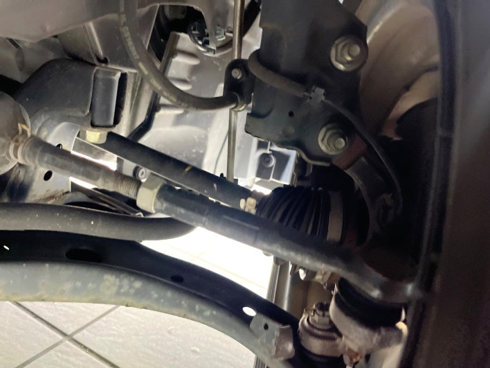2017 Honda N-BOX DBA-JF1 (UW-6a238fa9824de)[27]