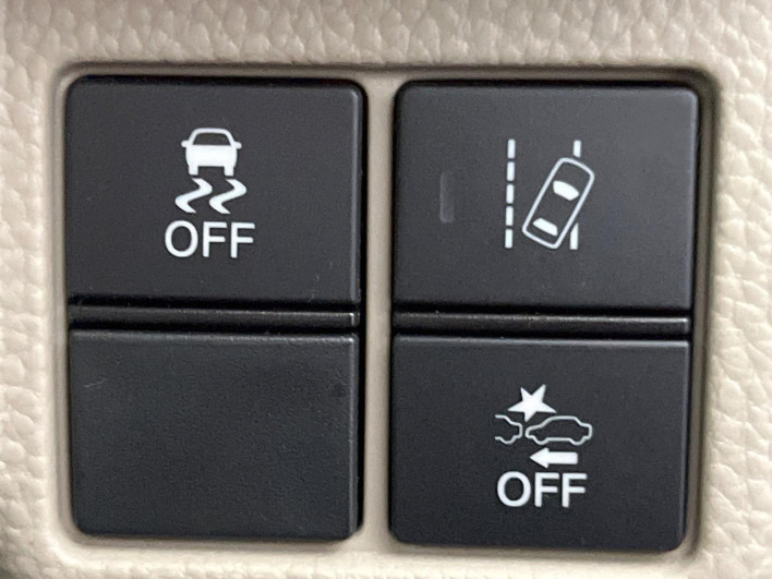 2019 Honda N-BOX DBA-JF3 (UW-6a238fb06112d)[11]