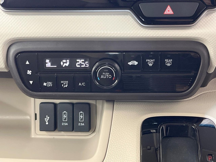 2019 Honda N-BOX DBA-JF3 (UW-6a238fb06112d)[20]