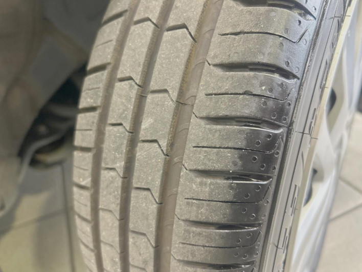 2018 Honda N-BOX DBA-JF3 (UW-6a238fb21202b)[25]