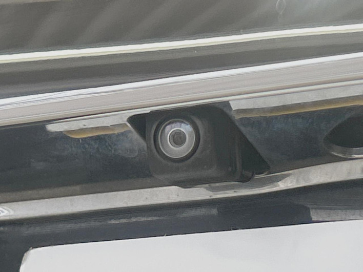 2018 Honda N-BOX DBA-JF3 (UW-6a238fb21202b)[13]