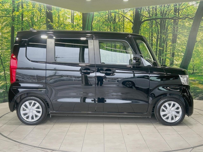 2018 Honda N-BOX DBA-JF3 (UW-6a238fb21202b)[19]