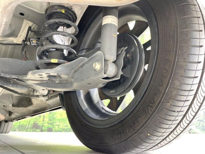 2019 Honda N-BOX CUSTOM DBA-JF3 (UW-6a238fb496738)[21]