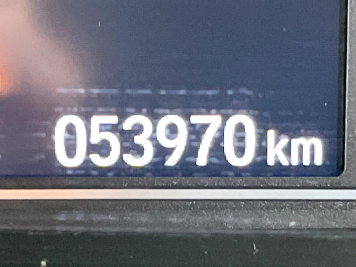 2019 Honda N-BOX CUSTOM DBA-JF3 (UW-6a238fb496738)[2]
