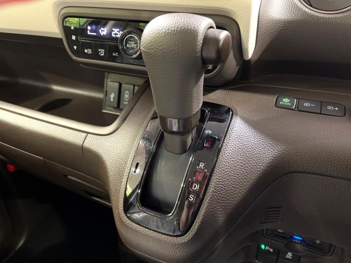 2021 Honda N-BOX 6BA-JF3 (UW-6a238fb7d8b1d)[13]