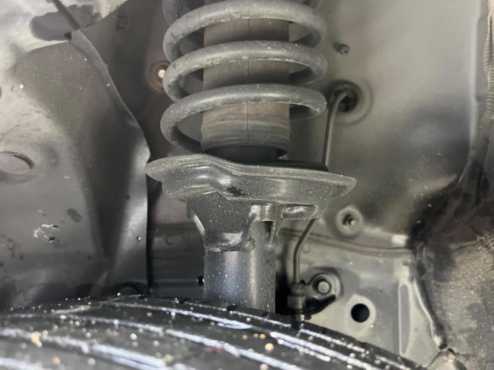 2021 Honda N-BOX CUSTOM 6BA-JF3 (UW-6a238fb9677a2)[13]