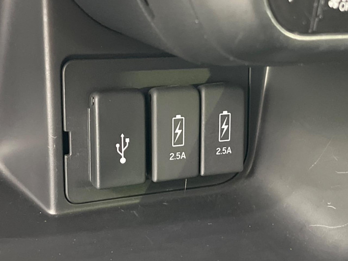 2021 Honda N-BOX CUSTOM 6BA-JF3 (UW-6a238fb9677a2)[5]