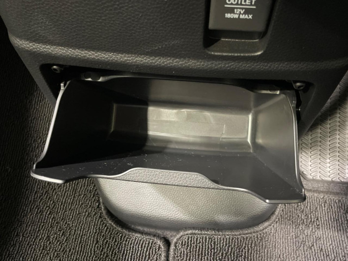 2021 Honda N-BOX CUSTOM 6BA-JF3 (UW-6a238fb9cb860)[24]