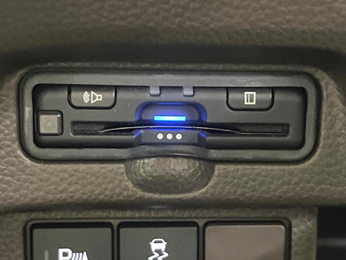 2021 Honda N-BOX 6BA-JF3 (UW-6a238fba11128)[18]