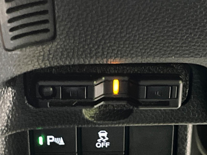 2023 Honda N-BOX CUSTOM 6BA-JF3 (UW-6a238fbed6532)[23]