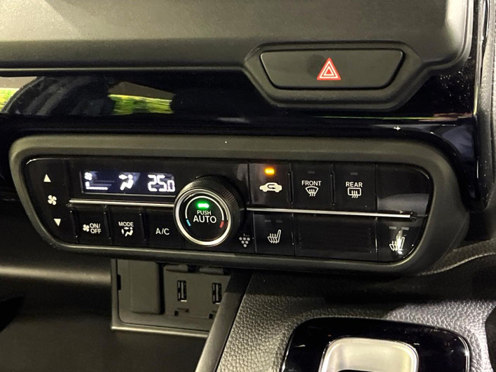 2023 Honda N-BOX CUSTOM 6BA-JF3 (UW-6a238fbed6532)[12]