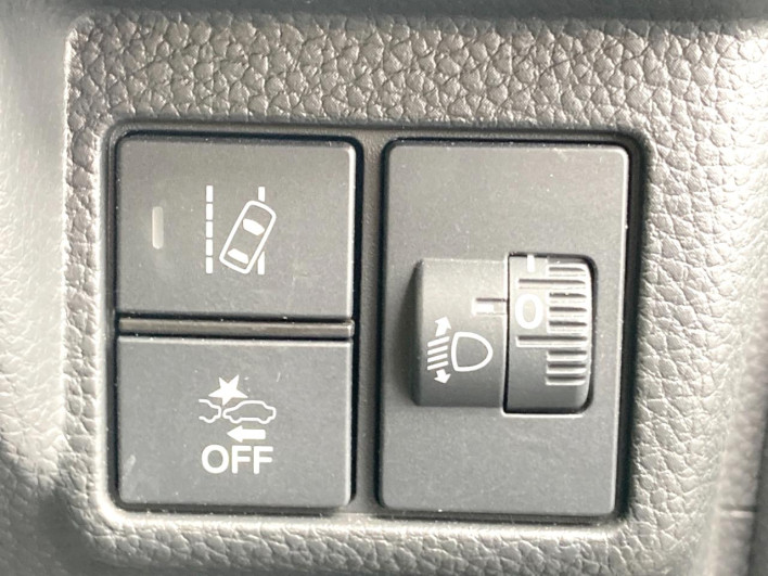 2023 Honda N-BOX CUSTOM 6BA-JF3 (UW-6a238fbf6180a)[17]
