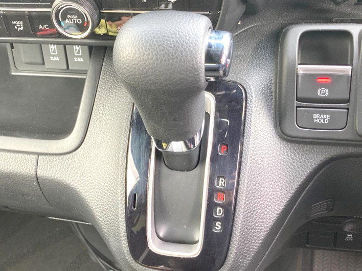 2023 Honda N-BOX CUSTOM 6BA-JF3 (UW-6a238fbf6180a)[26]